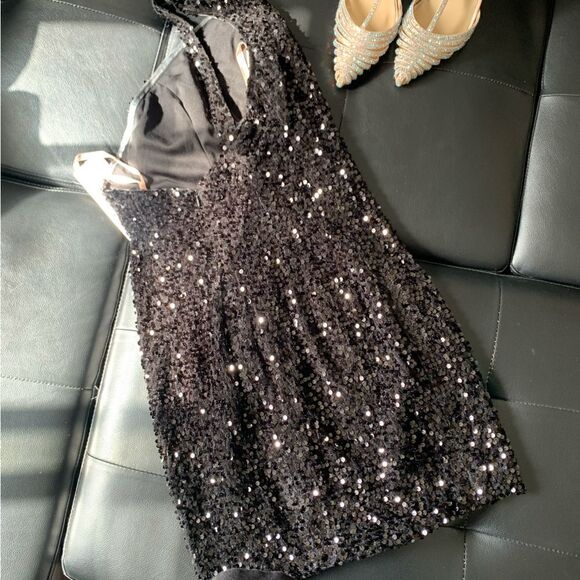 BLACK SEQUIN MINI DRESS - Picture 5 of 8